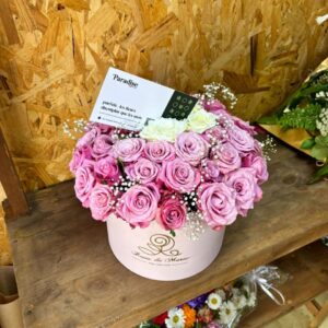 Box de Fleurs Roses Élégante