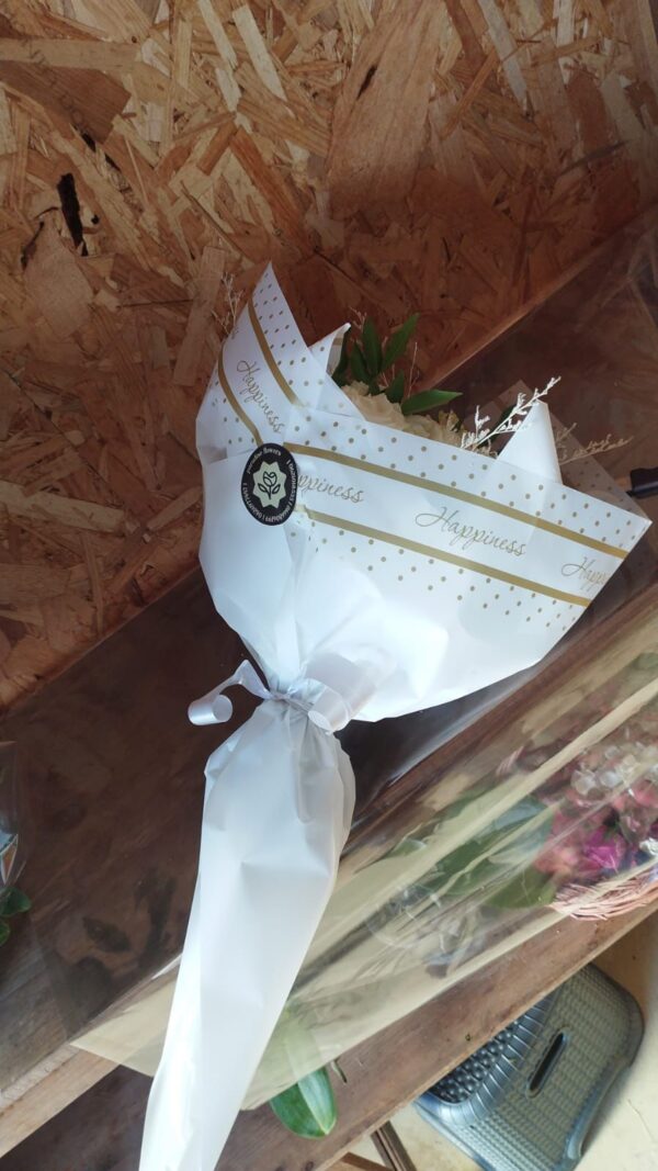 Bouquet de 35 Roses Blanches - Éclat de Pureté - Image 2